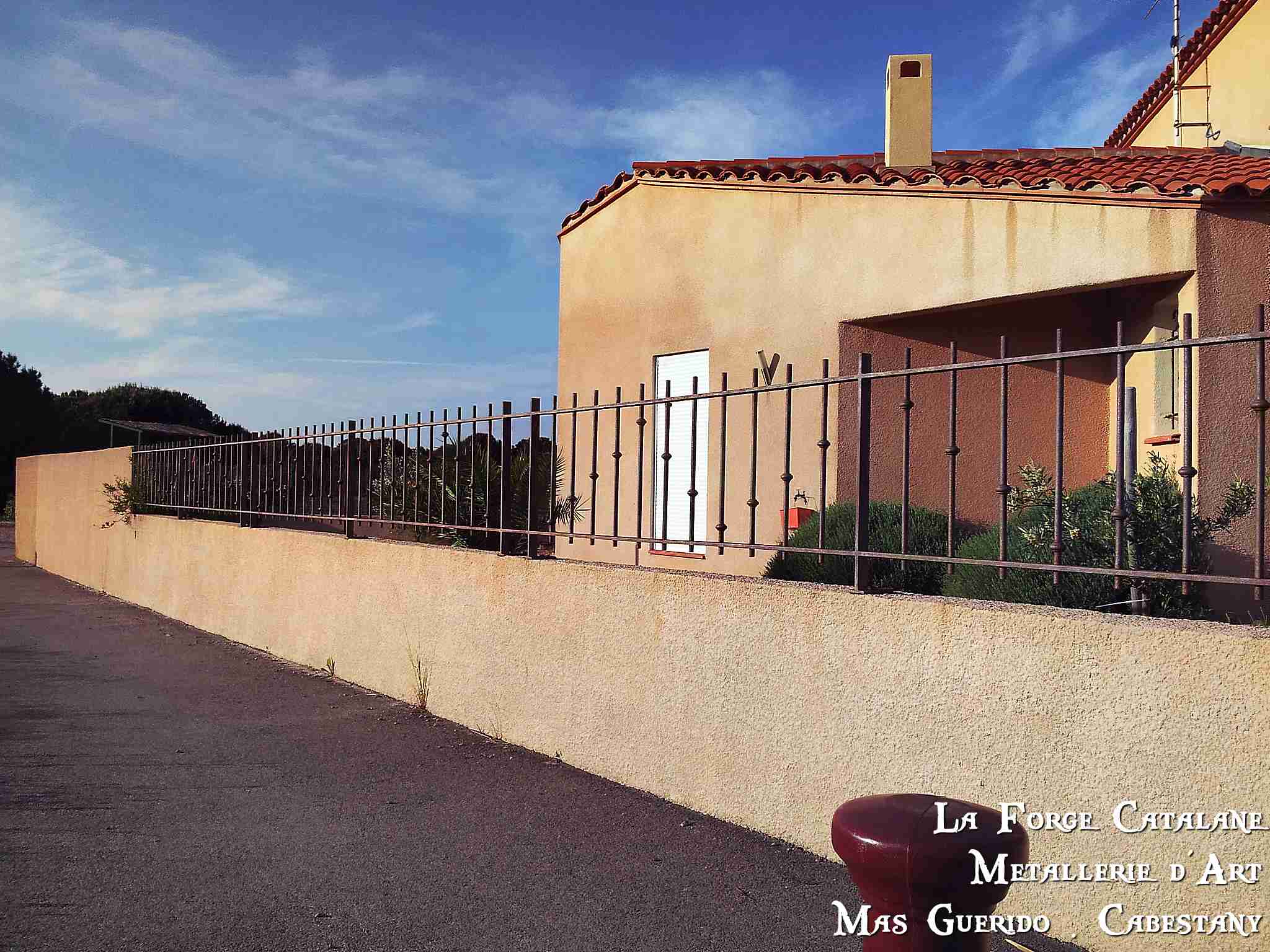 Garde corps barreaux verticaux bagues olive forge catalane 2.jpg